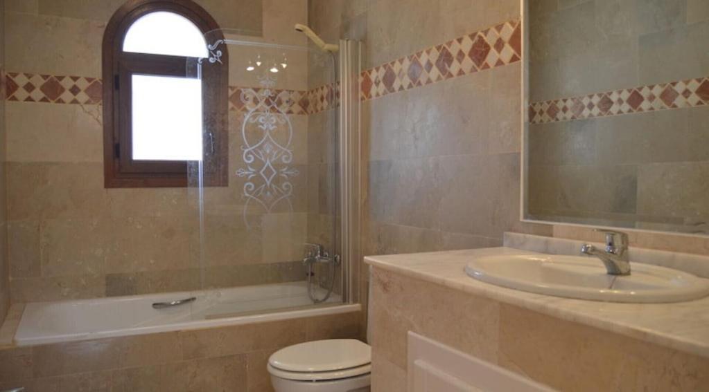 Villamartin, Lovely 2 Bed House, Short Walk To The Plaza. Orihuela Exterior foto